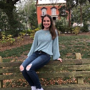 Meet your Posher, Madison